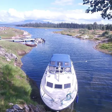 Villmarksgard Tommerstue Hattfjelldal